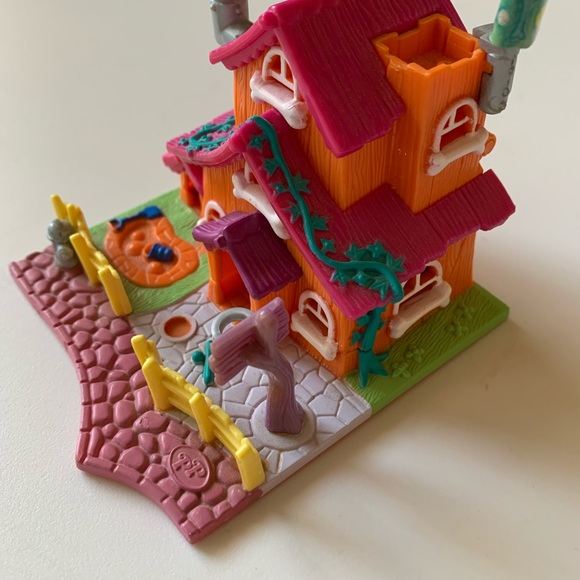 Vintage Polly Pocket Dog House Set - Picture 6 of 7